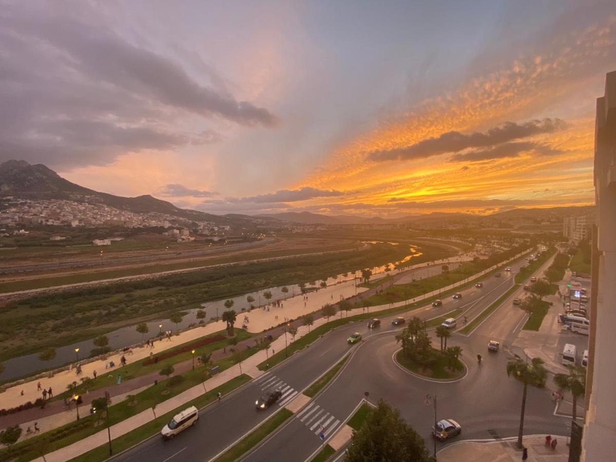 Riverside Tétouan Екстериор снимка
